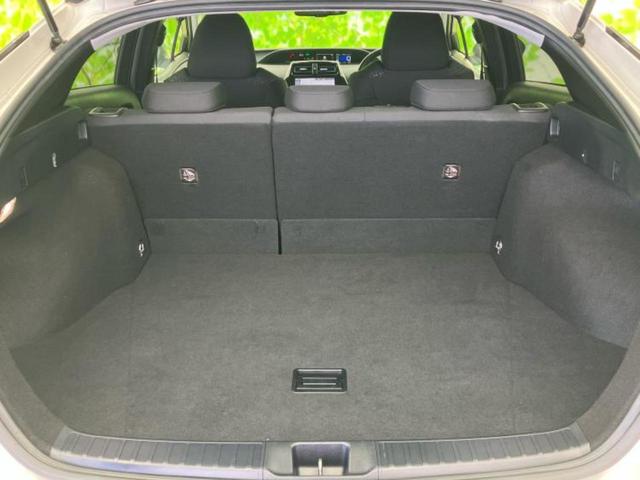 プリウス Ａ　新品タイヤ／純正　９インチ　ＳＤナビ／衝突安全装置／車線逸脱防止支援システム／ドライブレコーダー　社外／ヘッドランプ　ＬＥＤ／Ｂｌｕｅｔｏｏｔｈ接続／ＥＴＣ／ＥＢＤ付ＡＢＳ／横滑り防止装置　ＤＶＤ再生（8枚目）