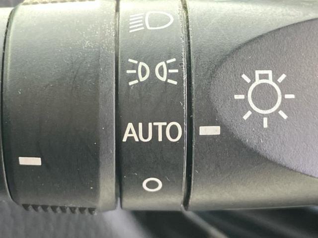 プリウス Ａ　新品タイヤ／純正　９インチ　ＳＤナビ／衝突安全装置／車線逸脱防止支援システム／ドライブレコーダー　社外／ヘッドランプ　ＬＥＤ／Ｂｌｕｅｔｏｏｔｈ接続／ＥＴＣ／ＥＢＤ付ＡＢＳ／横滑り防止装置　ＤＶＤ再生（43枚目）