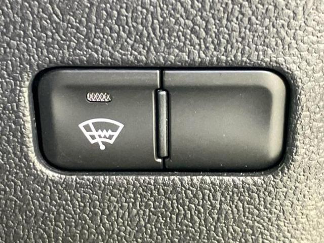 プリウス Ａ　新品タイヤ／純正　９インチ　ＳＤナビ／衝突安全装置／車線逸脱防止支援システム／ドライブレコーダー　社外／ヘッドランプ　ＬＥＤ／Ｂｌｕｅｔｏｏｔｈ接続／ＥＴＣ／ＥＢＤ付ＡＢＳ／横滑り防止装置　ＤＶＤ再生（49枚目）