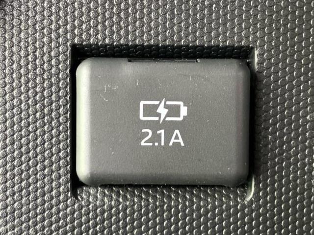 タフト X 保証書/スマートアシスト(トヨタ・ダイハツ)/車線逸脱防止支援システム/EBD付ABS/アイドリングストップ/禁煙車/エアバッグ サイド/エンジンスタートボタン/キーフリーシステム/オートエアコン(36枚目)