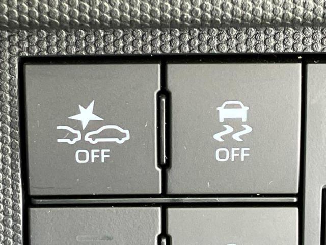 タフト X 保証書/スマートアシスト(トヨタ・ダイハツ)/車線逸脱防止支援システム/EBD付ABS/アイドリングストップ/禁煙車/エアバッグ サイド/エンジンスタートボタン/キーフリーシステム/オートエアコン(42枚目)