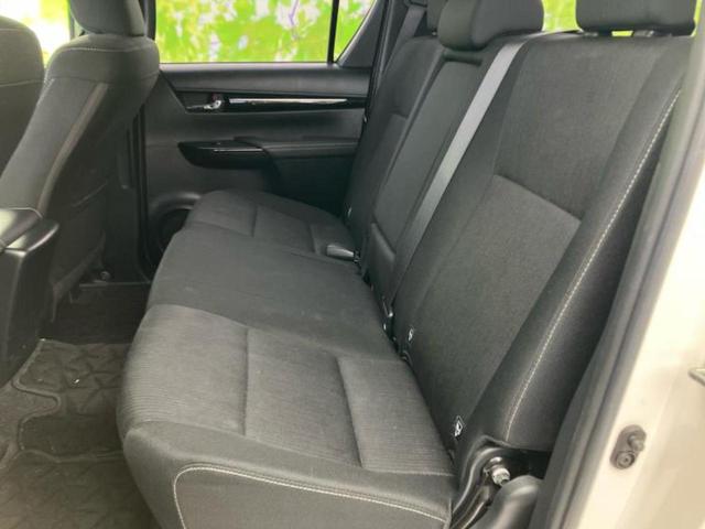 ＷＥＣＡＲＳでは各商談席に大型モニターをご用意しております！見やすい大画面でゆったりと全国の在庫をご覧いただけます！是非ご来店お待ちしております！