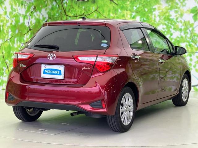 ヴィッツ Ｆアミー　保証書／社外　ＳＤナビ／衝突安全装置／車線逸脱防止支援システム／シート　ハーフレザー／ドライブレコーダー　社外／ヘッドランプ　ＬＥＤ／Ｂｌｕｅｔｏｏｔｈ接続／ＥＴＣ／ＥＢＤ付ＡＢＳ／横滑り防止装置（3枚目）