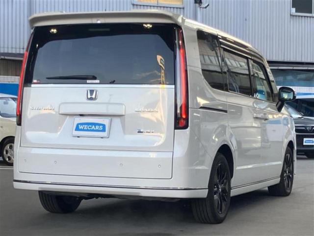 全国に店舗を展開しているのでどこでもお取り寄せが可能です！この車が気になるけど遠方だから・・・と諦める必要はありません！※別途陸送費が必要です。