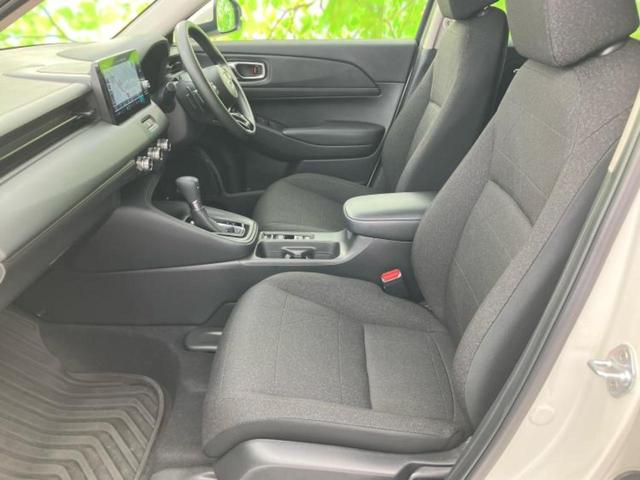 ヴェゼル eHEV X 新品タイヤ/純正 9インチ メモリーナビ/ホンダセンシング/車線逸脱防止支援システム/ドライブレコーダー 前後/ヘッドランプ LED/USBジャック/Bluetooth接続/ETC2.0 バックカメラ(6枚目)