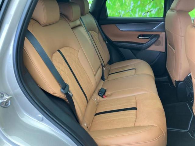 ＣＸ－６０ ４ＷＤ　ＸＤハイブリッドプレミアムスポーツ　サンルーフ／ＢＯＳＥ／純正　１１．６インチ　ＳＤナビ／衝突安全装置／シートエアコン／全方位モニター／車線逸脱防止支援システム／シート　ハーフレザー／電動バックドア／Ｂｌｕｅｔｏｏｔｈ接続／ＥＴＣ（5枚目）