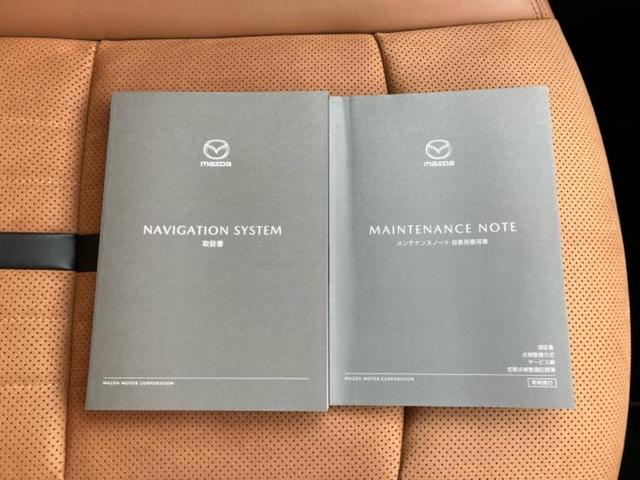 ＣＸ－６０ ４ＷＤ　ＸＤハイブリッドプレミアムスポーツ　サンルーフ／ＢＯＳＥ／純正　１１．６インチ　ＳＤナビ／衝突安全装置／シートエアコン／全方位モニター／車線逸脱防止支援システム／シート　ハーフレザー／電動バックドア／Ｂｌｕｅｔｏｏｔｈ接続／ＥＴＣ（35枚目）