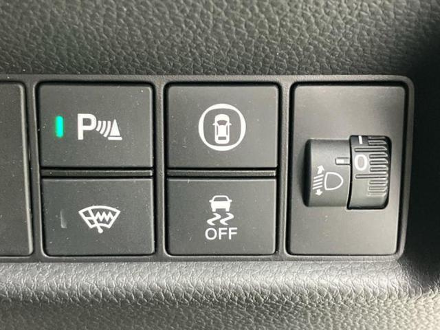フィット ｅＨＥＶクロスター　保証書／純正　９インチ　ＳＤナビ／ホンダセンシング／車線逸脱防止支援システム／ヘッドランプ　ＬＥＤ／Ｂｌｕｅｔｏｏｔｈ接続／ＥＴＣ／ＥＢＤ付ＡＢＳ／横滑り防止装置／アイドリングストップ　バックカメラ（17枚目）