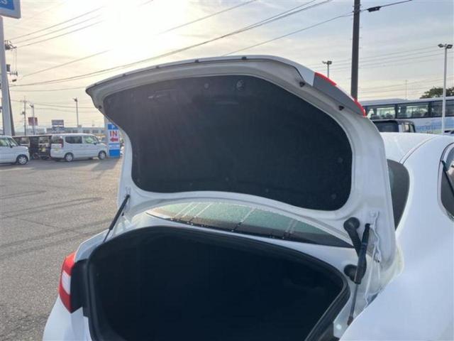 フーガ 370GTタイプS サンルーフ/純正 HDDナビ/シートヒーター 前席/車線逸脱防止支援システム/シート 合皮/ヘッドランプ HID/ETC/クルーズコントロール/バックモニター/フルセグTV/DVD ローダウン(8枚目)