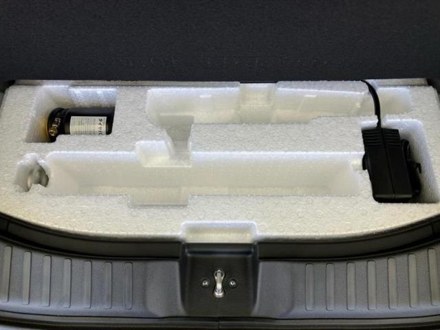 N-BOXカスタム ヒョウジュン 純正 8インチ ナビ/ホンダセンシング/電動スライドドア/シートヒーター/車線逸脱防止支援システム/ヘッドランプ LED/USBジャック/Bluetooth接続/ETC/EBD付ABS バックカメラ(24枚目)