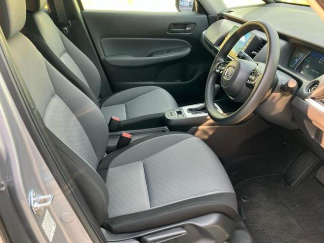 フィット eHEVベーシック 純正 9インチ ナビ/ホンダセンシング/車線逸脱防止支援システム/ヘッドランプ LED/USBジャック/Bluetooth接続/ETC/クルーズコントロール/バックモニター/フルセグTV バックカメラ(5枚目)