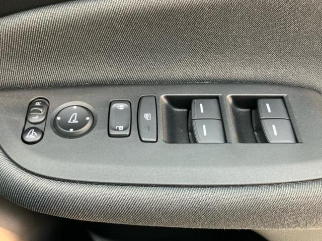 フィット eHEVベーシック 純正 9インチ ナビ/ホンダセンシング/車線逸脱防止支援システム/ヘッドランプ LED/USBジャック/Bluetooth接続/ETC/クルーズコントロール/バックモニター/フルセグTV バックカメラ(18枚目)