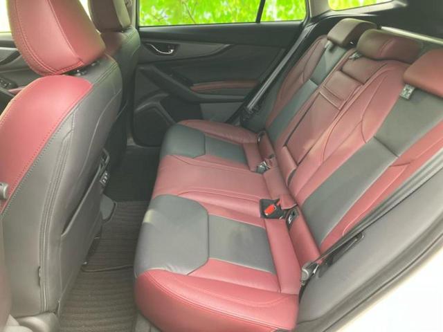 レヴォーグ ４ＷＤ　ＳＴＩスポーツＥＸ　新品タイヤ／エアロ／保証書／ディスプレイオーディオ＋ナビ１１インチ／デジタルインナーミラー／衝突安全装置／シートヒーター／車線逸脱防止支援システム／シート　フルレザー／電動バックドア　革シート　４ＷＤ（7枚目）