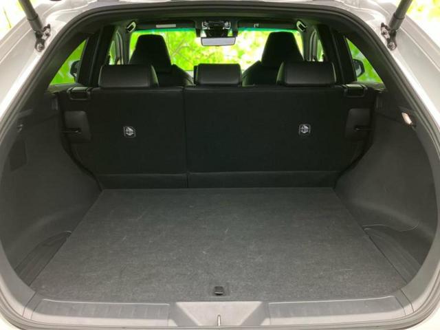 ハリアー Ｇ　ディスプレイオーディオ＋ナビ１２．３インチ／デジタルインナーミラー／トヨタセーフティセンス／車線逸脱防止支援システム／シート　ハーフレザー／電動バックドア／ドライブレコーダー　前後　バックカメラ（8枚目）