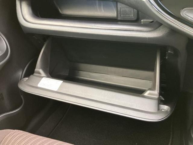 アクア Ｇ　新品タイヤ／純正　ＳＤナビ／シートヒーター　前席／車線逸脱防止支援システム／ドライブレコーダー　純正／ヘッドランプ　ＬＥＤ／Ｂｌｕｅｔｏｏｔｈ接続／ＥＴＣ／ＥＢＤ付ＡＢＳ／横滑り防止装置　ドラレコ（31枚目）