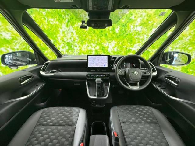 ヴォクシー Ｓ－Ｚ　★★★ディスプレイオーディオ１０．５インチ／トヨタセーフティセンス／両側電動スライドドア／シートヒーター　前席／車線逸脱防止支援システム／シート　ハーフレザー　衝突被害軽減システム　バックカメラ（4枚目）