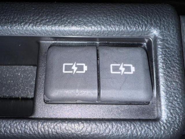 ヴォクシー Ｓ－Ｚ　★★★ディスプレイオーディオ１０．５インチ／トヨタセーフティセンス／両側電動スライドドア／シートヒーター　前席／車線逸脱防止支援システム／シート　ハーフレザー　衝突被害軽減システム　バックカメラ（17枚目）