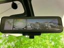 WECARSの展示場では実際に見て、触ってお車をお選びいただけます!知識の豊富な営業スタッフが様々なカーライフをご提案いたします!