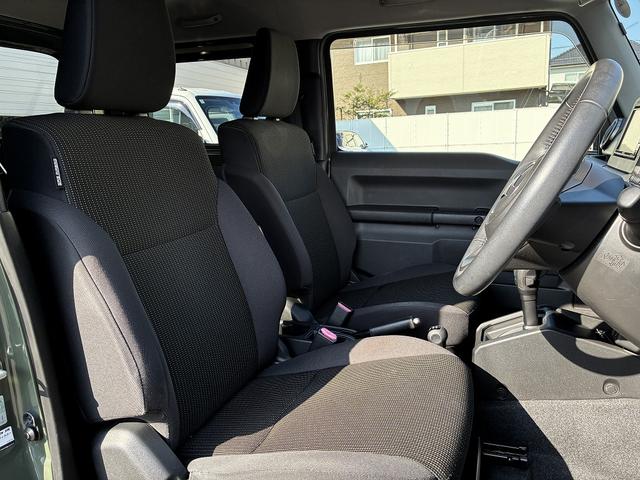 広々運転席！
