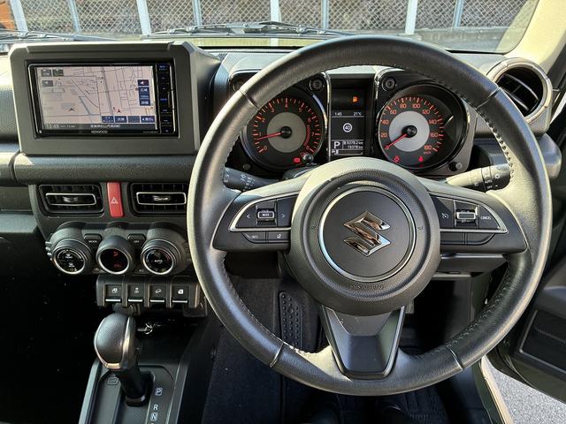 操作性のよい運転席デザイン！