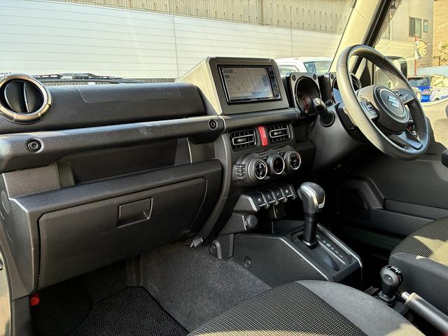 助手席前インパネ！