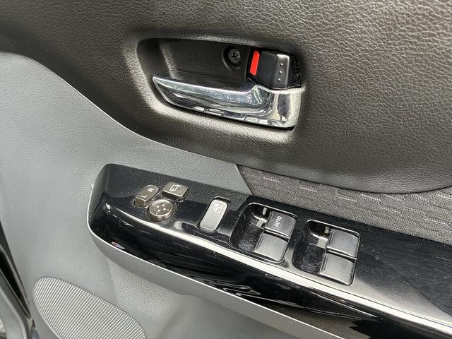 スペーシアカスタム カスタム TS MK32型 CDラジオ装着済み♪ 衝突軽減ブレーキ搭載 後席両側電動スライドドア(22枚目)