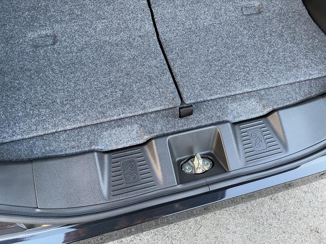 スペーシア ＨＹＢＲＩＤ　Ｇ　全方位モニタ付きナビ搭載♪　衝突軽減ブレーキ　後席両側スライドドア（37枚目）