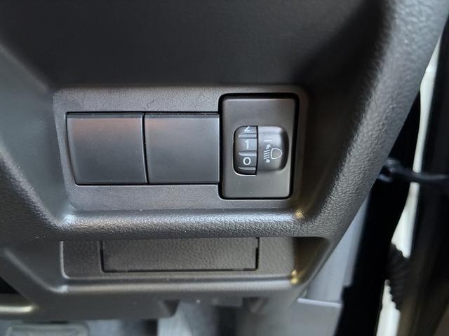 スペーシア ＨＹＢＲＩＤ　Ｇ　全方位モニタ付きナビ搭載♪　衝突軽減ブレーキ　後席両側スライドドア（47枚目）