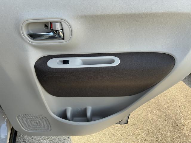 アルトラパンLC LC X 4型 バックアイカメラ付きディスプレイオーディオ♪ ETC車載器 スズキセーフティーサポート 衝突被害軽減システム 衝突安全ボディ 盗難防止システム シートヒーター オートエアコン プッシュスタート(34枚目)