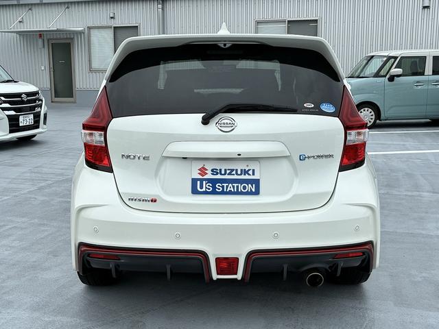 ノート Ｅパワーニスモ　全方位モニタ付きナビ♪　ドライブレコーダー　ＥＴＣ車載器　衝突軽減ブレーキ搭載（6枚目）