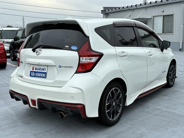ノート Ｅパワーニスモ　全方位モニタ付きナビ♪　ドライブレコーダー　ＥＴＣ車載器　衝突軽減ブレーキ搭載（7枚目）