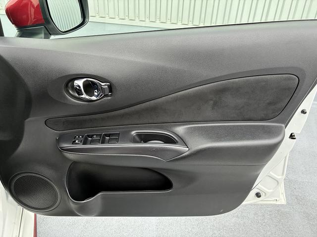 ノート Ｅパワーニスモ　全方位モニタ付きナビ♪　ドライブレコーダー　ＥＴＣ車載器　衝突軽減ブレーキ搭載（27枚目）