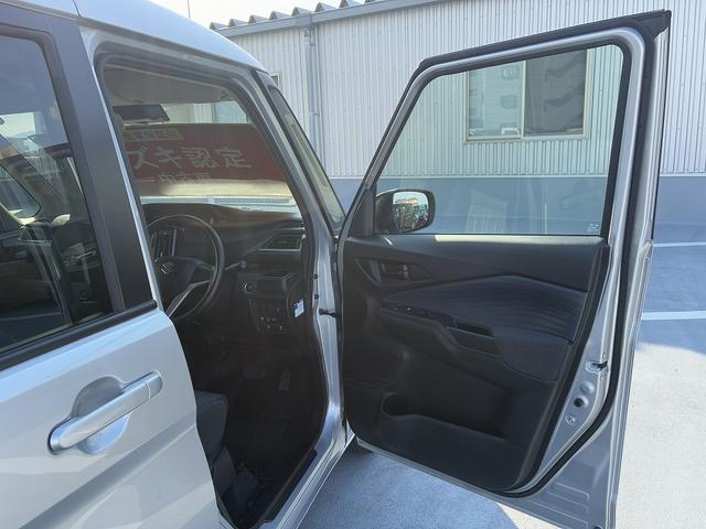 ソリオ Ｇ　２型　お手入れ楽々♪スターシルバーメタリック！　衝突軽減ブレーキ搭載　後席両側スライドドア（片側電動）　オーディオレス（20枚目）