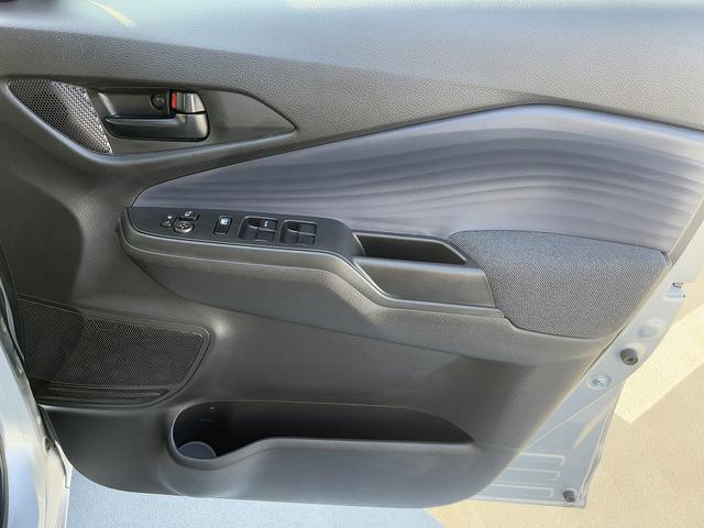 ソリオ Ｇ　２型　お手入れ楽々♪スターシルバーメタリック！　衝突軽減ブレーキ搭載　後席両側スライドドア（片側電動）　オーディオレス（21枚目）