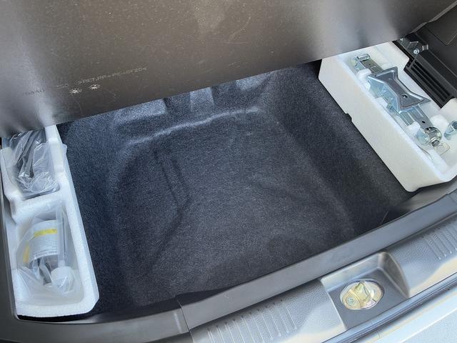 ソリオ Ｇ　２型　お手入れ楽々♪スターシルバーメタリック！　衝突軽減ブレーキ搭載　後席両側スライドドア（片側電動）　オーディオレス（34枚目）