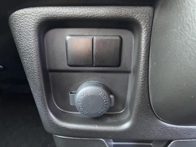 ソリオ Ｇ　２型　お手入れ楽々♪スターシルバーメタリック！　衝突軽減ブレーキ搭載　後席両側スライドドア（片側電動）　オーディオレス（43枚目）