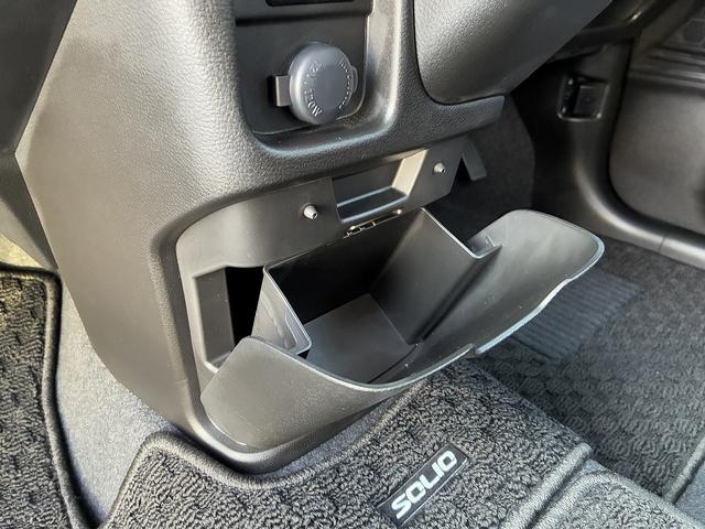 ソリオ Ｇ　２型　お手入れ楽々♪スターシルバーメタリック！　衝突軽減ブレーキ搭載　後席両側スライドドア（片側電動）　オーディオレス（64枚目）