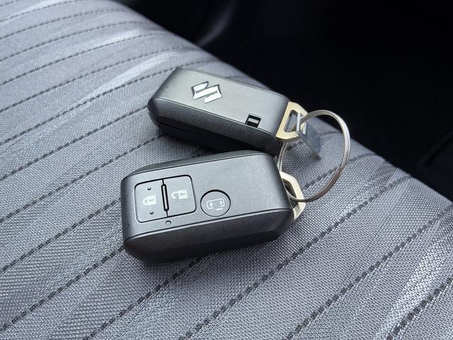 ソリオ Ｇ　２型　お手入れ楽々♪スターシルバーメタリック！　衝突軽減ブレーキ搭載　後席両側スライドドア（片側電動）　オーディオレス（72枚目）