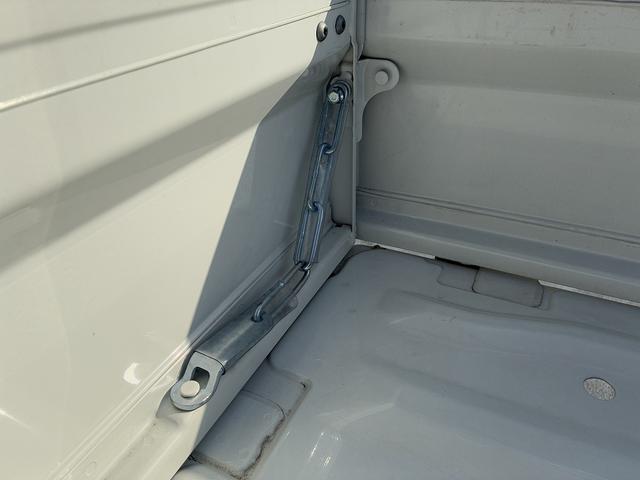 キャリイトラック ＫＣエアコン・パワステ農繁　７型　社用車アップ♪　純正ラジオ付き　衝突軽減ブレーキ（8枚目）