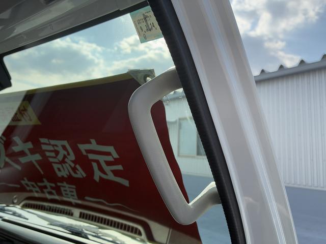 キャリイトラック ＫＣエアコン・パワステ農繁　７型　社用車アップ♪　純正ラジオ付き　衝突軽減ブレーキ（30枚目）
