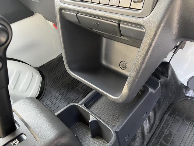 キャリイトラック ＫＣエアコン・パワステ農繁　７型　社用車アップ♪　純正ラジオ付き　衝突軽減ブレーキ（58枚目）