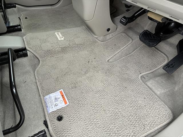 �^�]�ȃt���A�}�b�g�������ς݂ł��i���f�ցf���j