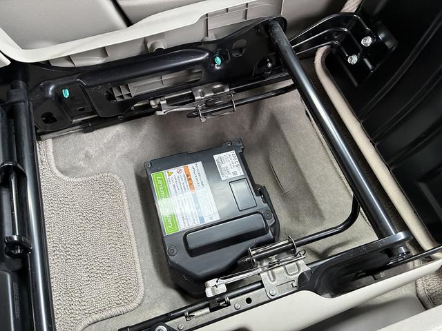 ���`�E���C�I���o�b�e���[�I