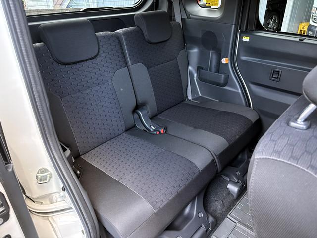 ピクシスメガ Ｇターボ　ＳＡＩＩＩ　ナビ　バックカメラ　ＥＴＣ　１４インチ外品アルミ≪新品≫　スマートキー　両側パワスラ　ターボ（15枚目）