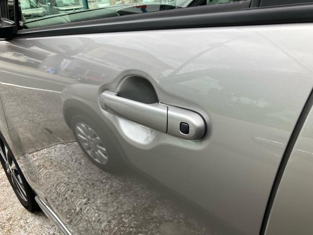 お問い合わせはフリーダイヤル『　００７８６０４４７１５４　』をご利用ください。