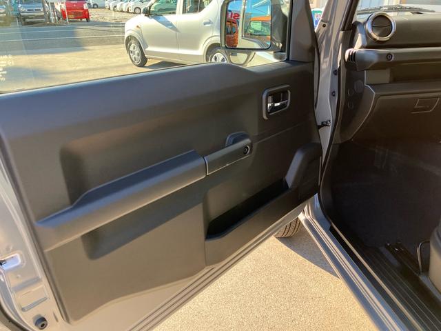 ジムニー XC 届出済未使用車 デュアルセンサーブレーキサポートII パートタイム4WD 高低二段切替式 AT カーテンエアバッグ シートヒーター プッシュスタート クルーズコントロール クリアランスソナー 純正AW(11枚目)