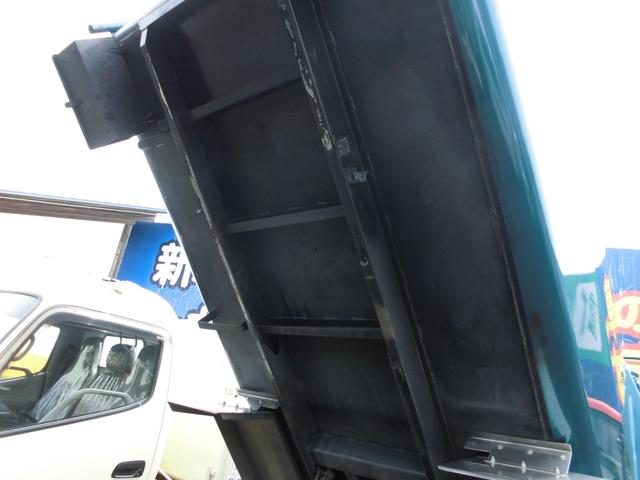 エルフトラック 塵芥車　３．０ｔ　５．７立米　回転式　１オーナー　整備手帳　記録簿　取説（17枚目）