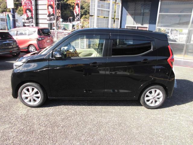 デイズ X アラウンドビューモニター エマージェンシーブレーキ 前後ドラレコ 純ナビTV ETC プッシュスタート インテリキー2個 横滑り防止装置 オートAC 電格ミラー 整備手帳 記録簿 取説 1オーナー(5枚目)