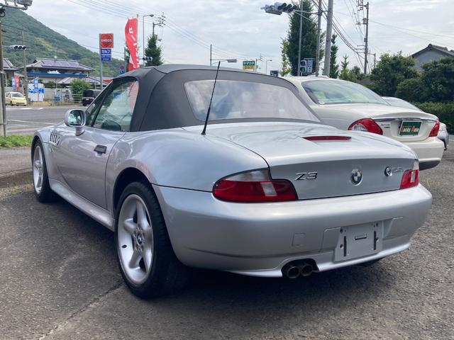 BMW Z3 ROADSTER 2.2I | 2002 | SILVER | 56698 km | details BMW Z3 ROADSTER 2.2I | 2002 | SILVER | 56698 km | details