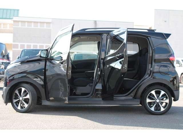 ｅＫクロス Ｔ　９インチナビ　全周囲カメラ　シートヒーター　１オーナー　ＥＴＣ　前席シートヒーター　ナビＴＶ　インテリキー　クルーズコントロール　ターボ　盗難防止装置　Ｂカメラ　ベンチシート　ＡＵＸ接続　ＡＢＳ（17枚目）